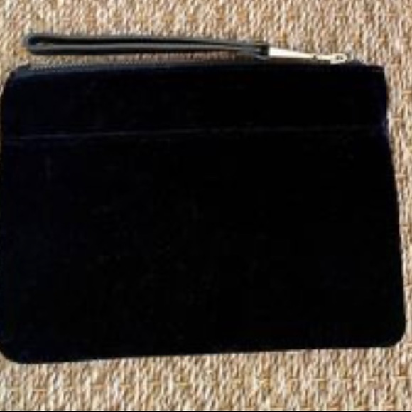 Aimee Kestenberg Black Velvet Clutch - Picture 2 of 2